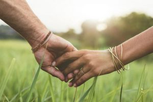 مبانی نظری خودابرازی جنسی
